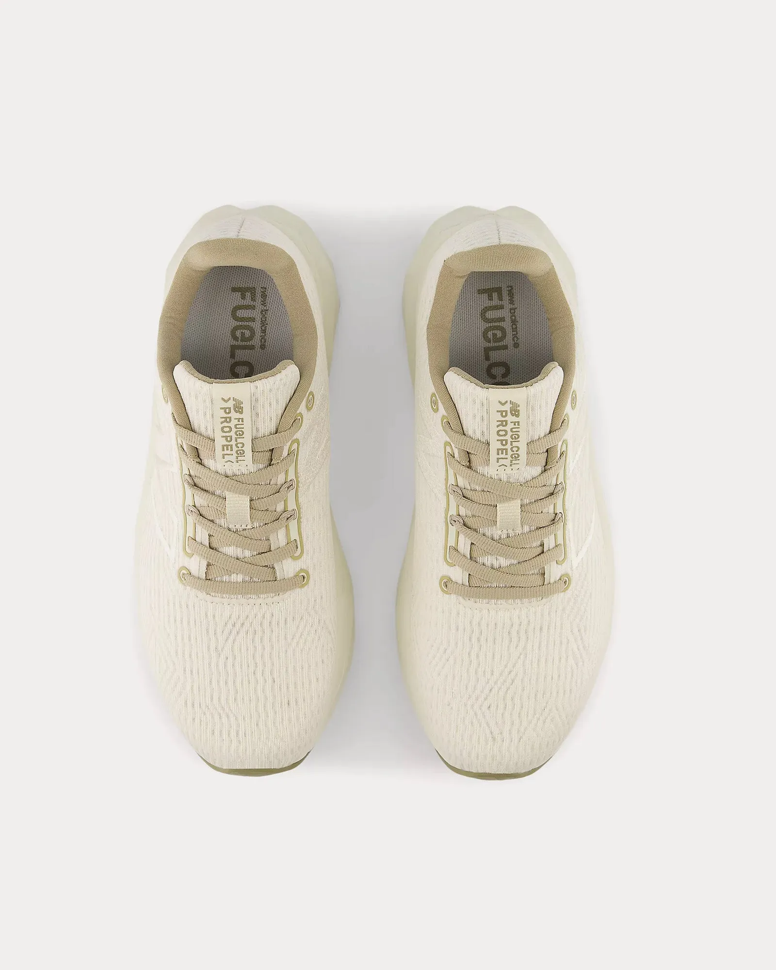 FuelCell Propel v5 Linen / Gold Metallic / Stoneware Running Shoes