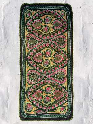 Hand Felted & Embroidered Kashmiri Namda Woollen Rug - 4 ft x 2 ft