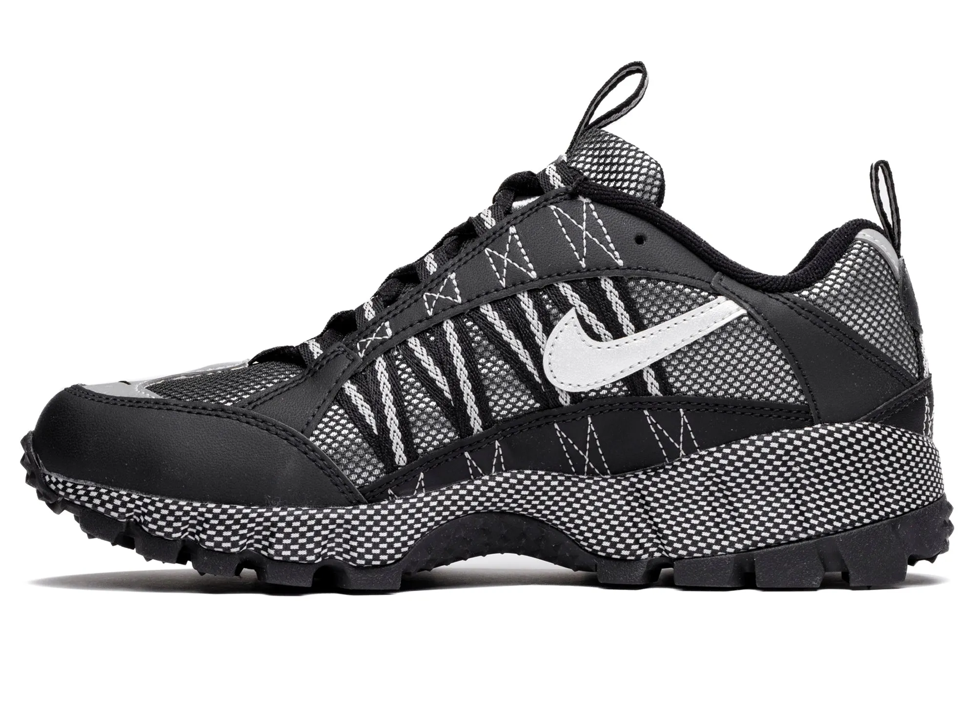 Nike Air Humara QS