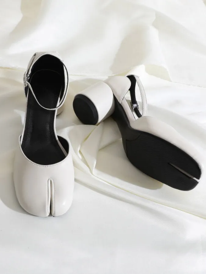 Split Toe Ankle Strap Pumps_BDHL4567