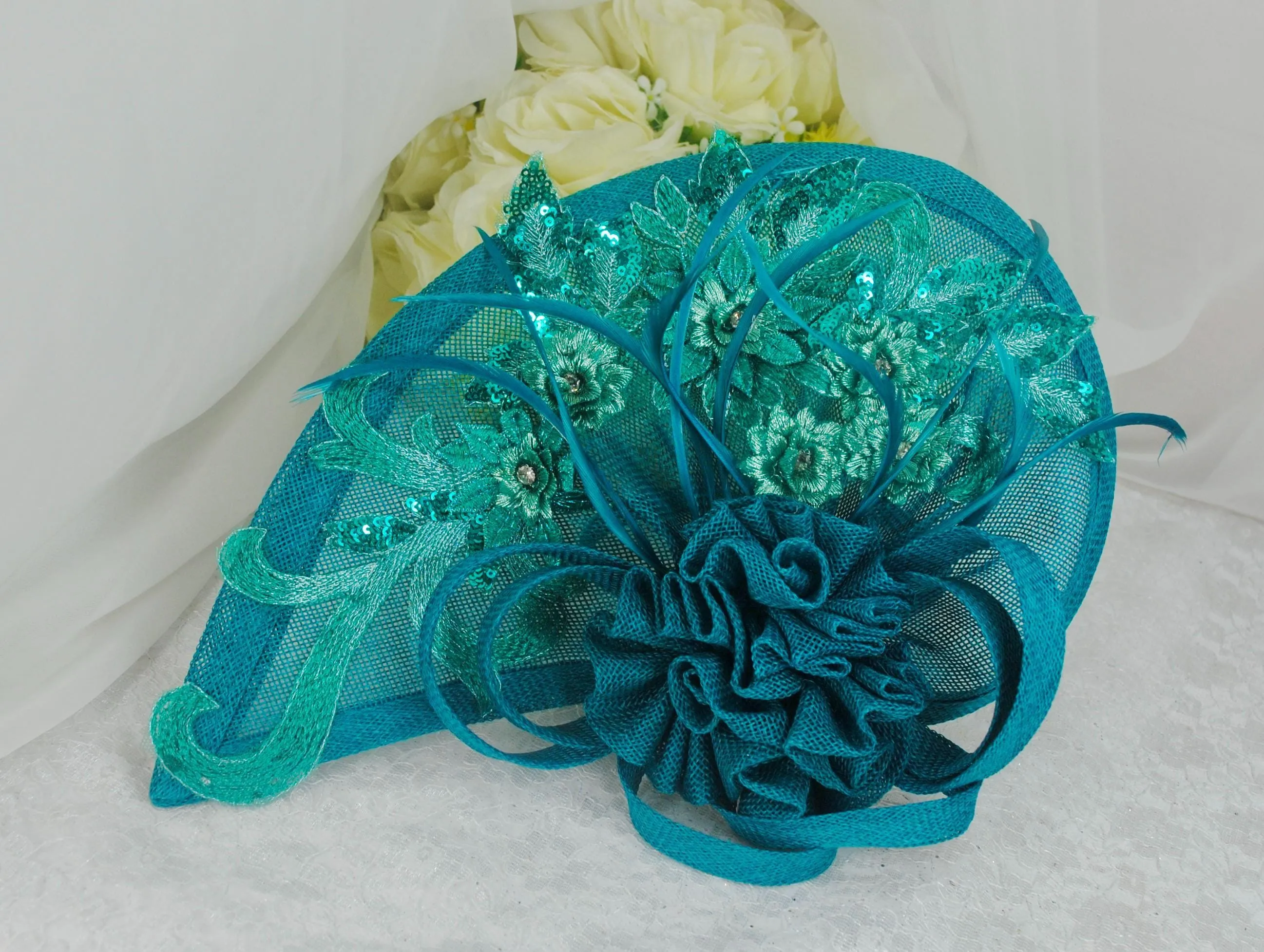 Stunning Teal Pumps Clutch Bag and Fascinator Hat. UK5/US7.5